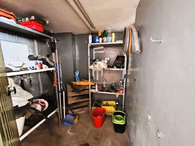 4 chambre Maison de Ville à vendre à Loja avec garage - 226 000 € (Ref: 9152611)
