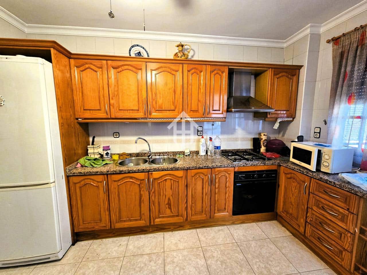 4 chambre Maison de Ville à vendre à Loja avec garage - 226 000 € (Ref: 9152611)