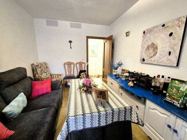 3 slaapkamer Flat te koop in Loja - € 125.000 (Ref: 9152616)