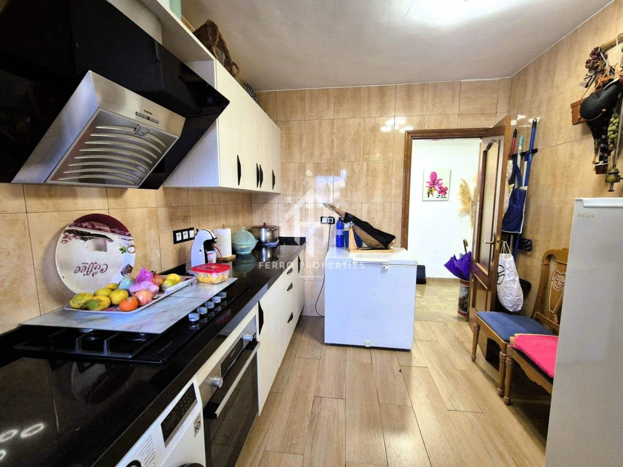 3 slaapkamer Flat te koop in Loja - € 125.000 (Ref: 9152616)