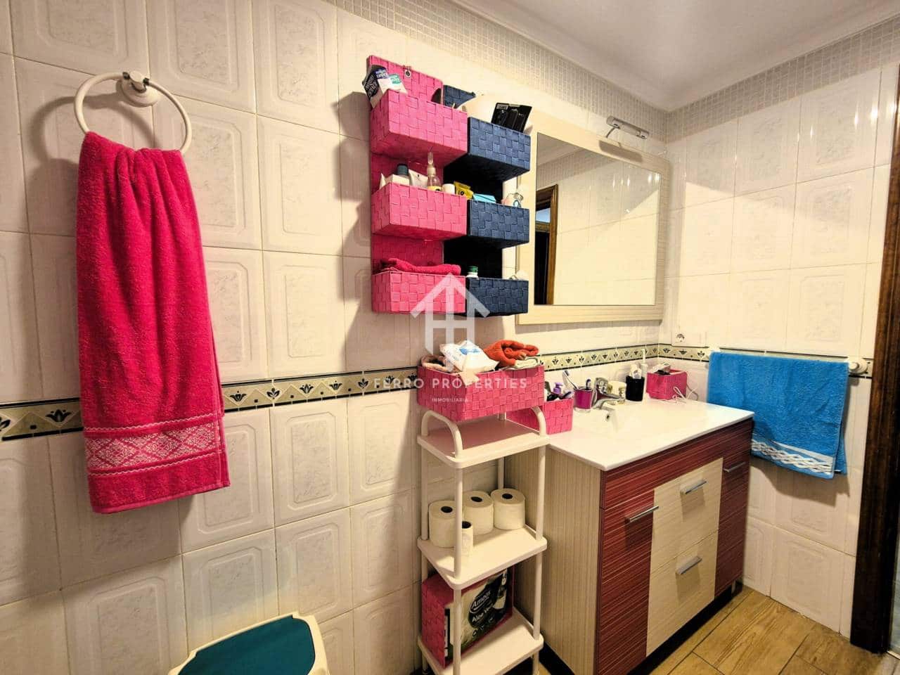 3 slaapkamer Flat te koop in Loja - € 125.000 (Ref: 9152616)