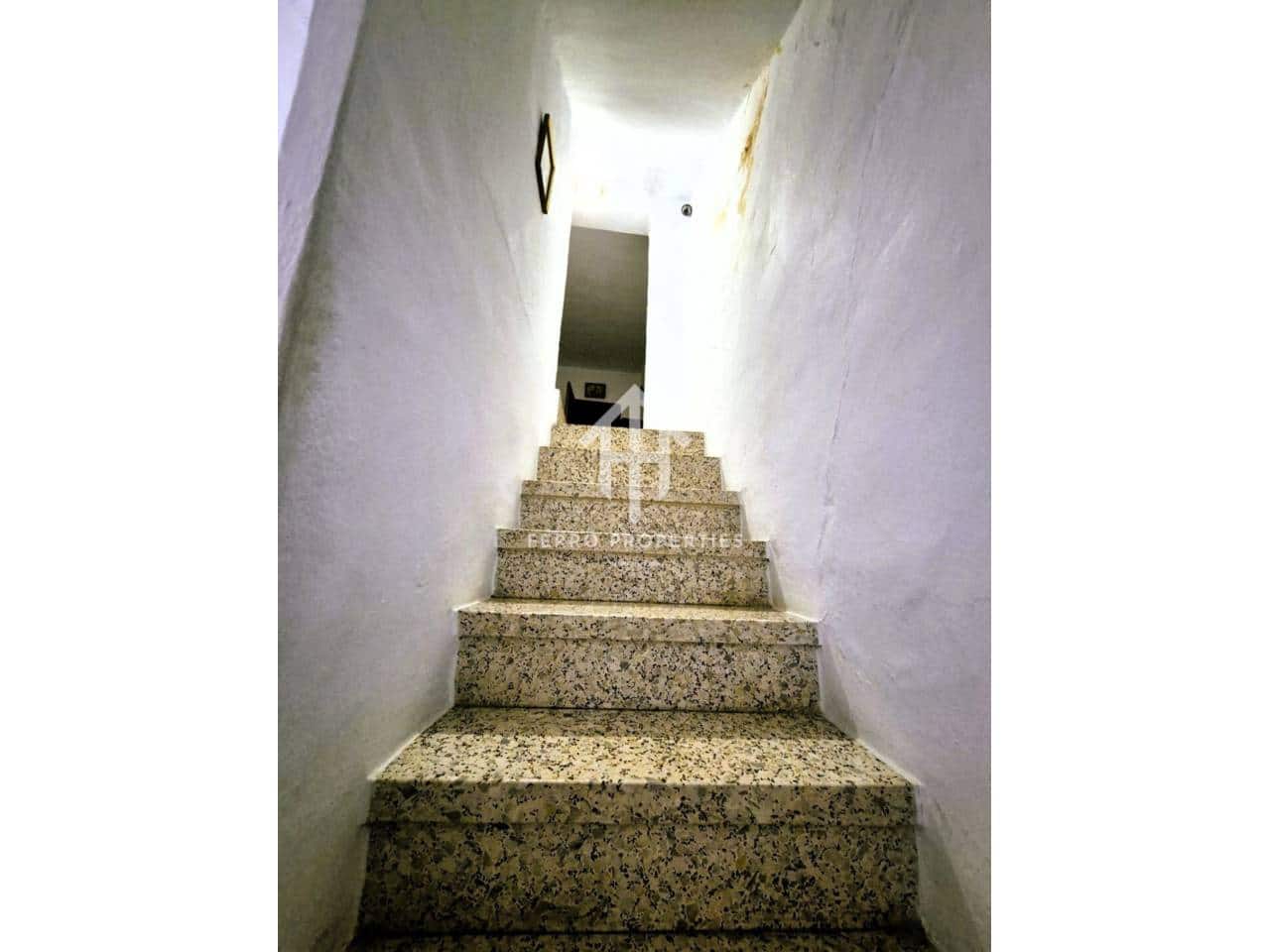 4 quarto Apartamento para venda em Zagra - 48 900 € (Ref: 9152617)