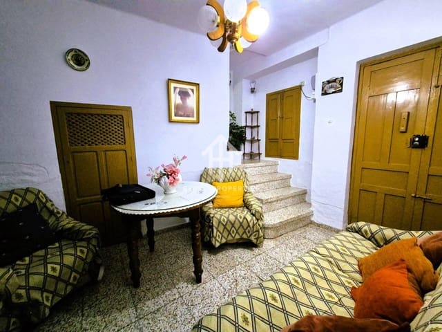 4 quarto Apartamento para venda em Zagra - 48 900 € (Ref: 9152617)