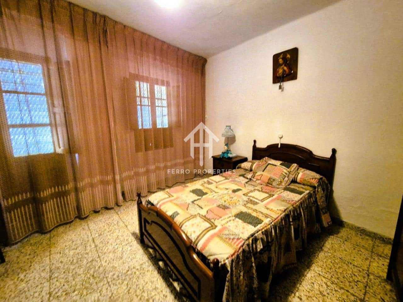 4 quarto Apartamento para venda em Zagra - 48 900 € (Ref: 9152617)