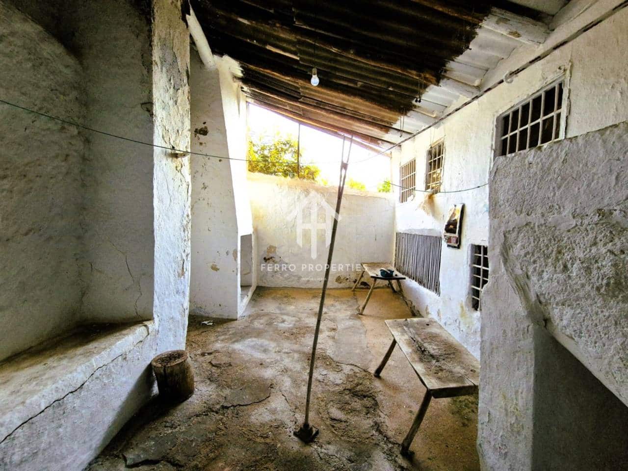 4 quarto Apartamento para venda em Zagra - 48 900 € (Ref: 9152617)