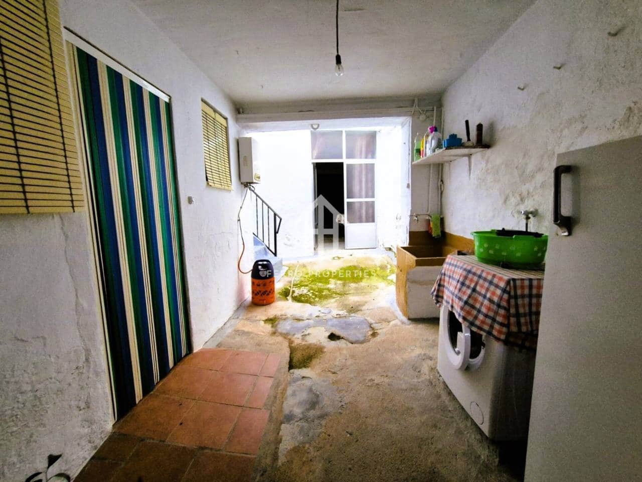 4 quarto Apartamento para venda em Zagra - 48 900 € (Ref: 9152617)