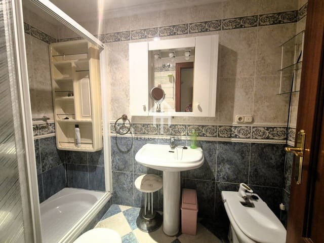 3 slaapkamer Flat te koop in Loja - € 90.000 (Ref: 9152618)