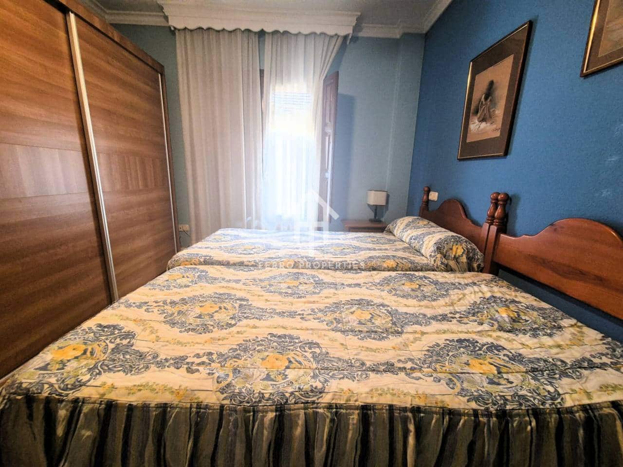 3 soveværelse Lejlighed til salg i Loja - € 90.000 (Ref: 9152618)