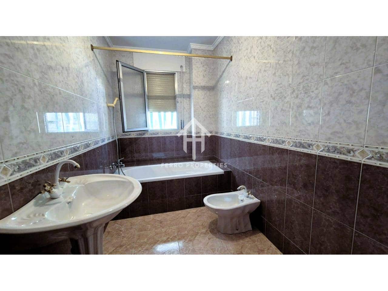 3 Zimmer Wohnung zu verkaufen in Algarinejo - 87.000 € (Ref: 9152621)