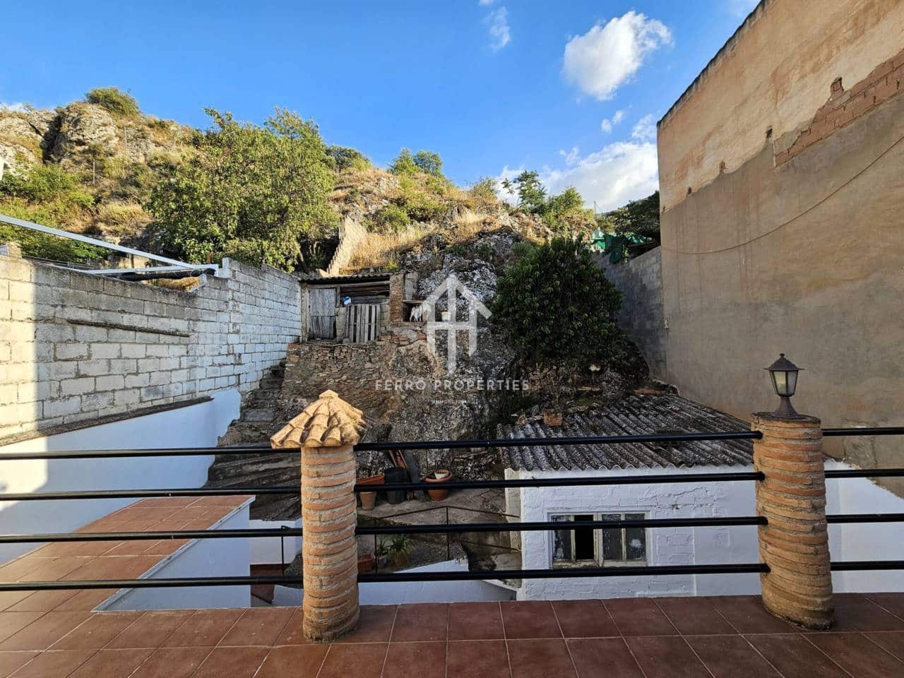 4 slaapkamer Appartement te koop in Loja met garage - € 124.900 (Ref: 9152623)