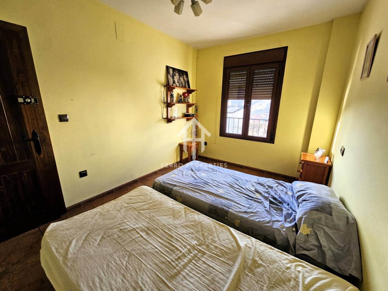 4 slaapkamer Appartement te koop in Loja met garage - € 124.900 (Ref: 9152623)