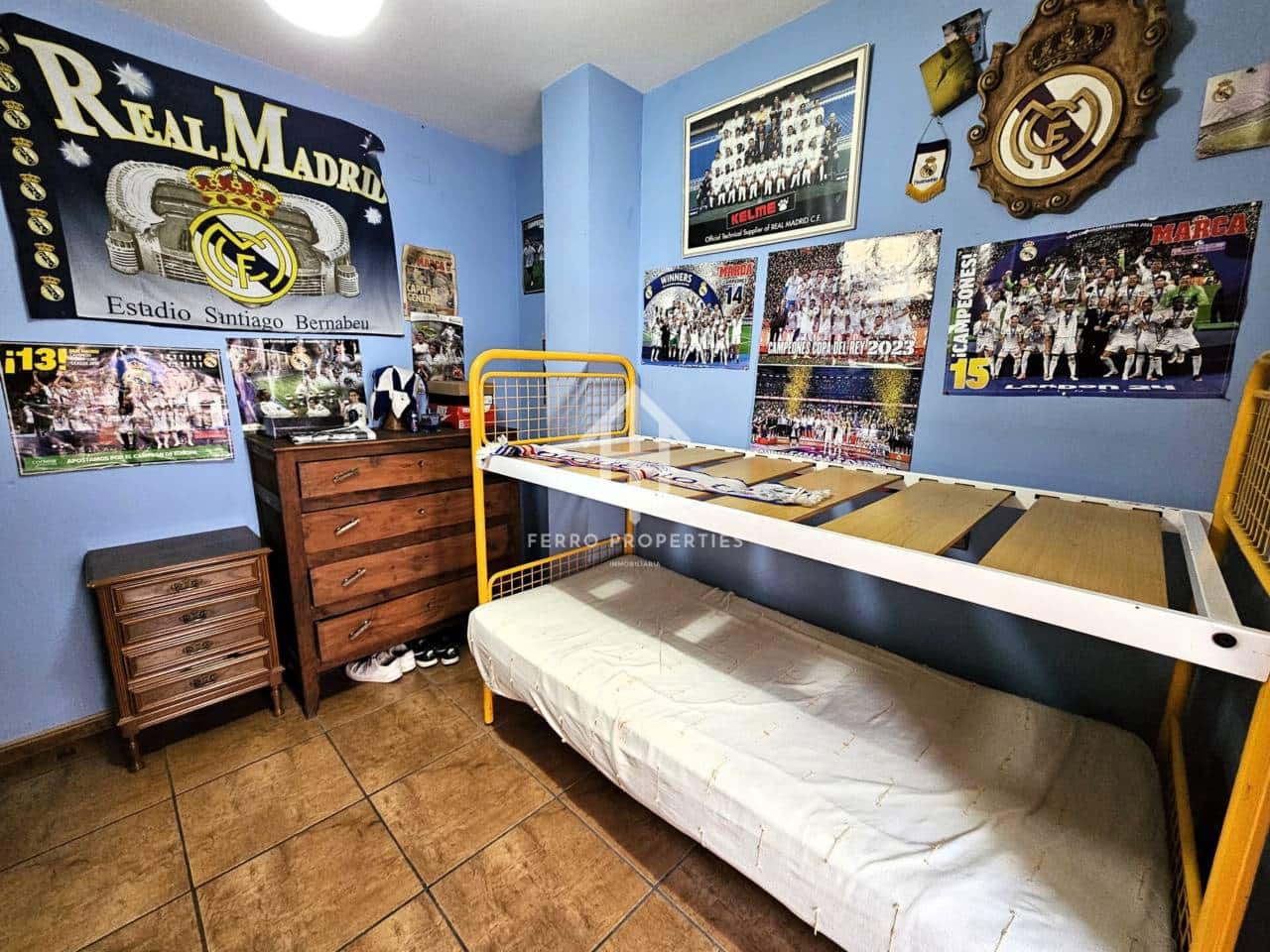 4 slaapkamer Appartement te koop in Loja met garage - € 124.900 (Ref: 9152623)