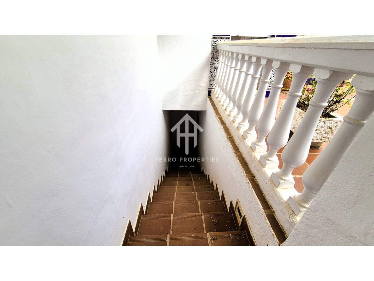 4 Zimmer Haus zu verkaufen in Loja mit Garage - 199.000 € (Ref: 9152625)