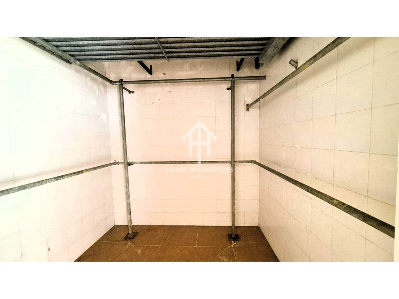 4 Zimmer Haus zu verkaufen in Loja mit Garage - 199.000 € (Ref: 9152625)