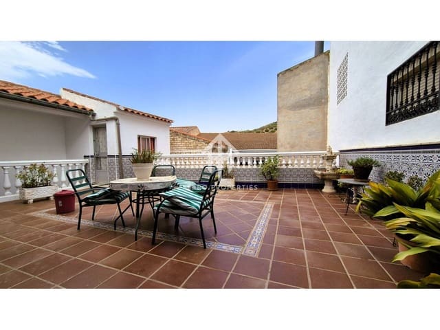 4 Zimmer Haus zu verkaufen in Loja mit Garage - 199.000 € (Ref: 9152625)