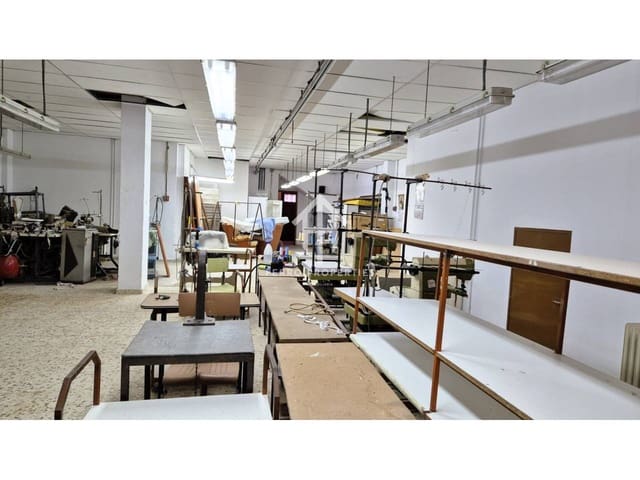 4 Zimmer Haus zu verkaufen in Loja mit Garage - 199.000 € (Ref: 9152625)