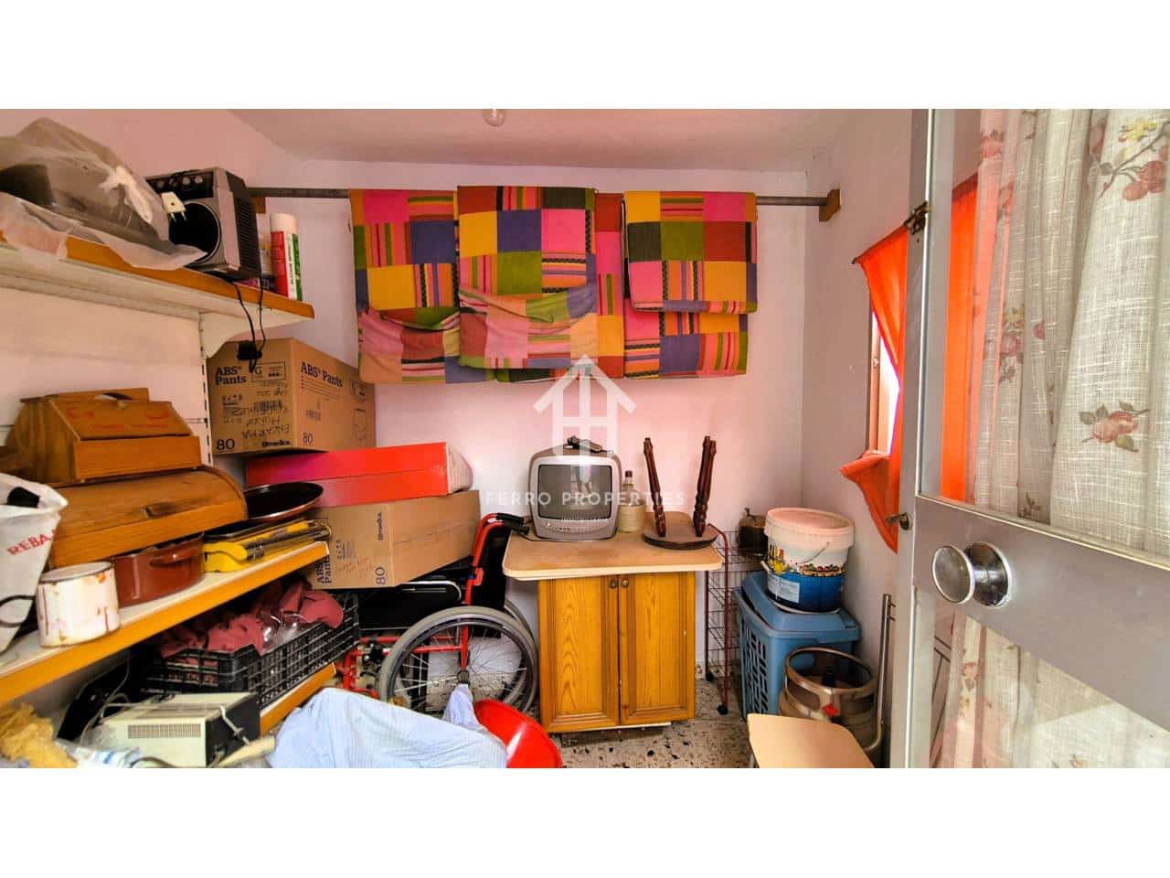 4 Zimmer Haus zu verkaufen in Loja mit Garage - 199.000 € (Ref: 9152625)