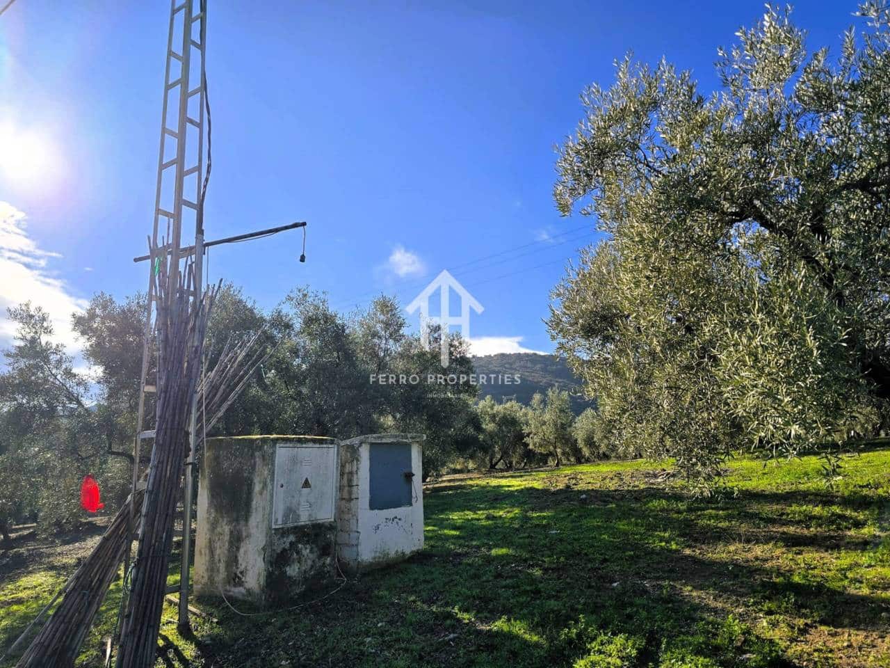 Finka/Dom wiejski na sprzedaż w Loja - 72 000 € (Ref: 9152626)