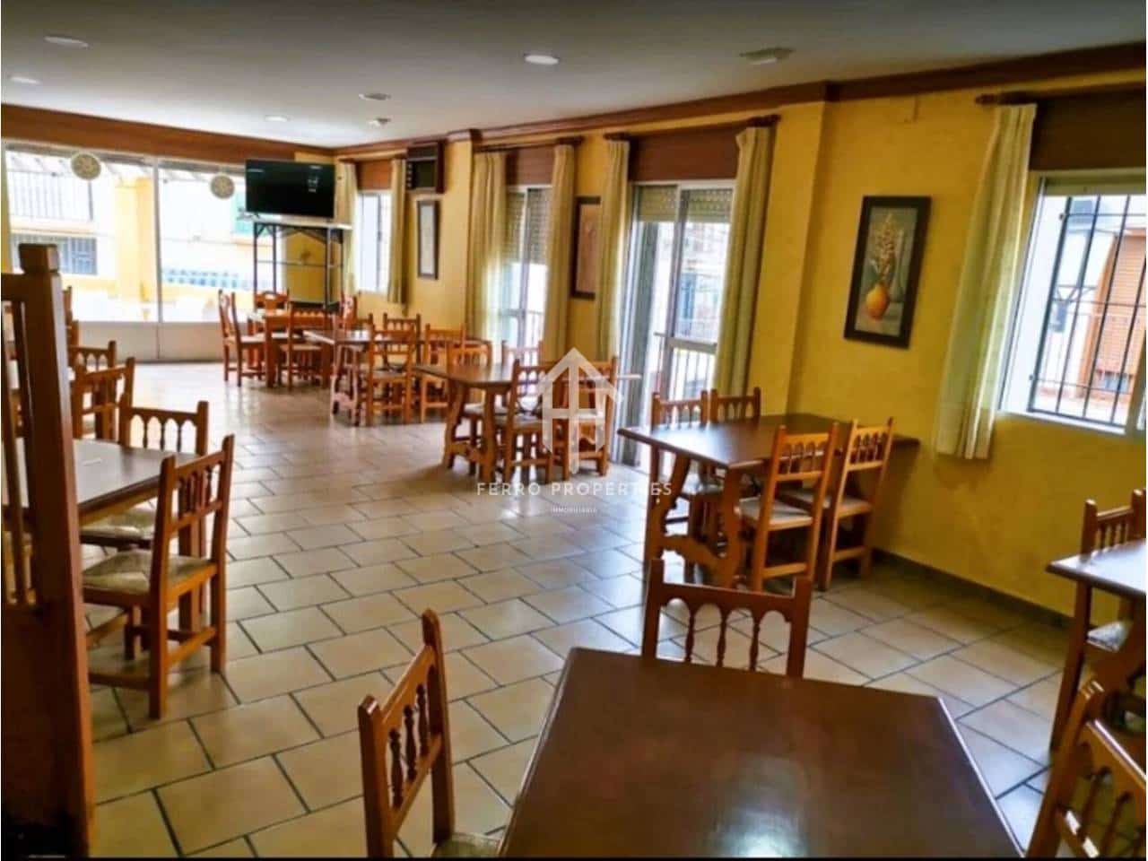 Bar/Restaurante en Loja en alquiler con garaje - 800 € (Ref: 9152628)