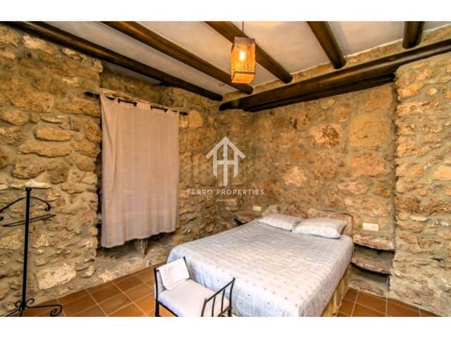 5 sypialnia Finka/Dom wiejski na sprzedaż w Algarinejo z basenem - 249 900 € (Ref: 9152635)