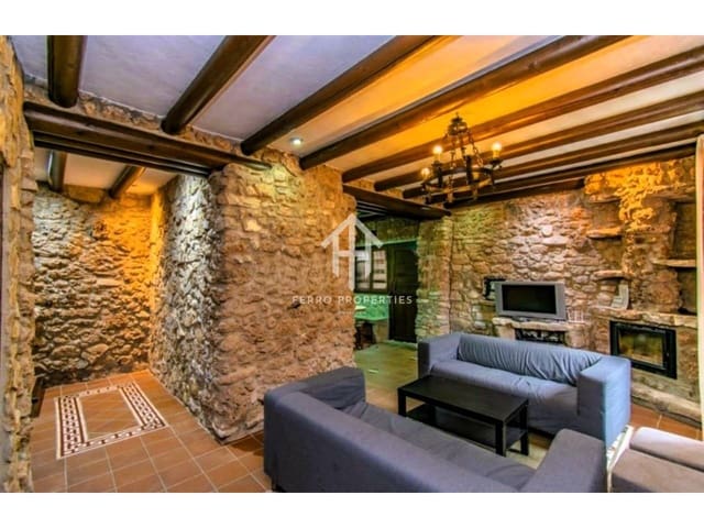 5 sypialnia Finka/Dom wiejski na sprzedaż w Algarinejo z basenem - 249 900 € (Ref: 9152635)