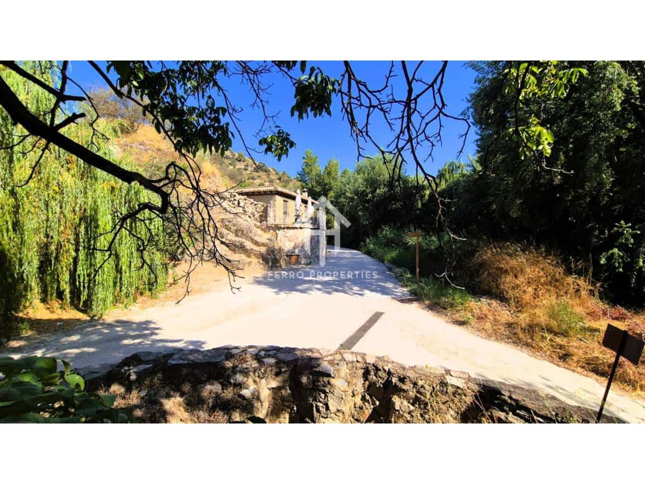 5 sypialnia Finka/Dom wiejski na sprzedaż w Algarinejo z basenem - 249 900 € (Ref: 9152635)