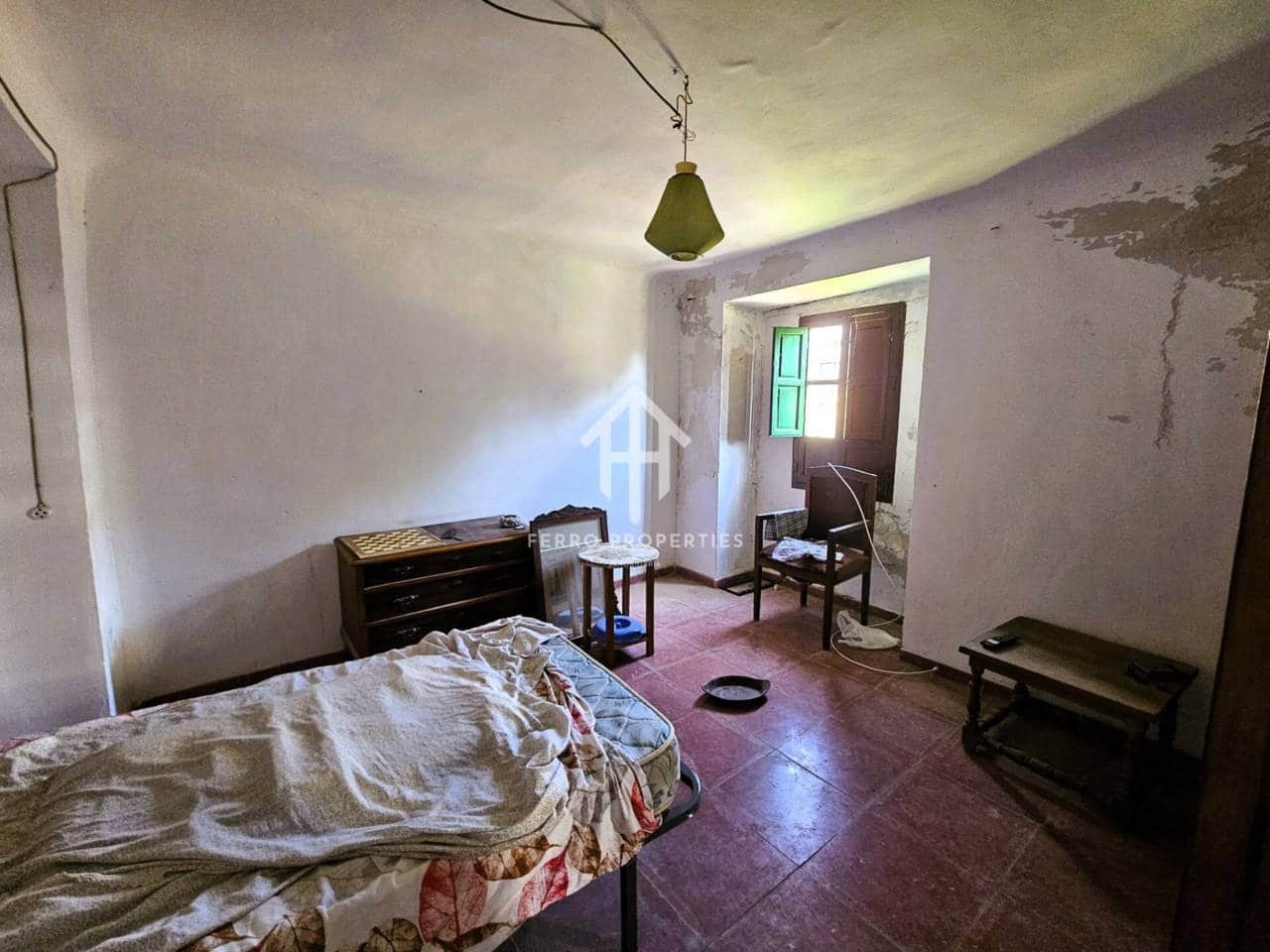 9 sypialnia Finka/Dom wiejski na sprzedaż w Loja - 78 900 € (Ref: 9152640)