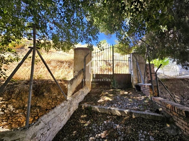 9 sypialnia Finka/Dom wiejski na sprzedaż w Loja - 78 900 € (Ref: 9152640)