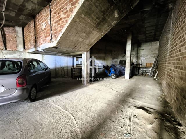 Garage til salg i Loja - € 99.900 (Ref: 9152645)