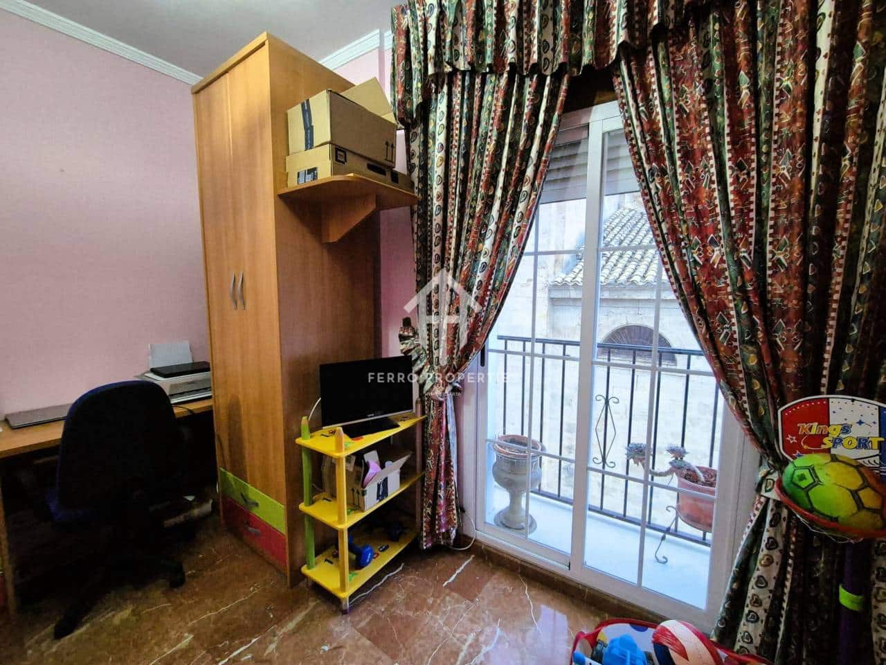 4 slaapkamer Flat te koop in Algarinejo - € 58.900 (Ref: 9152656)