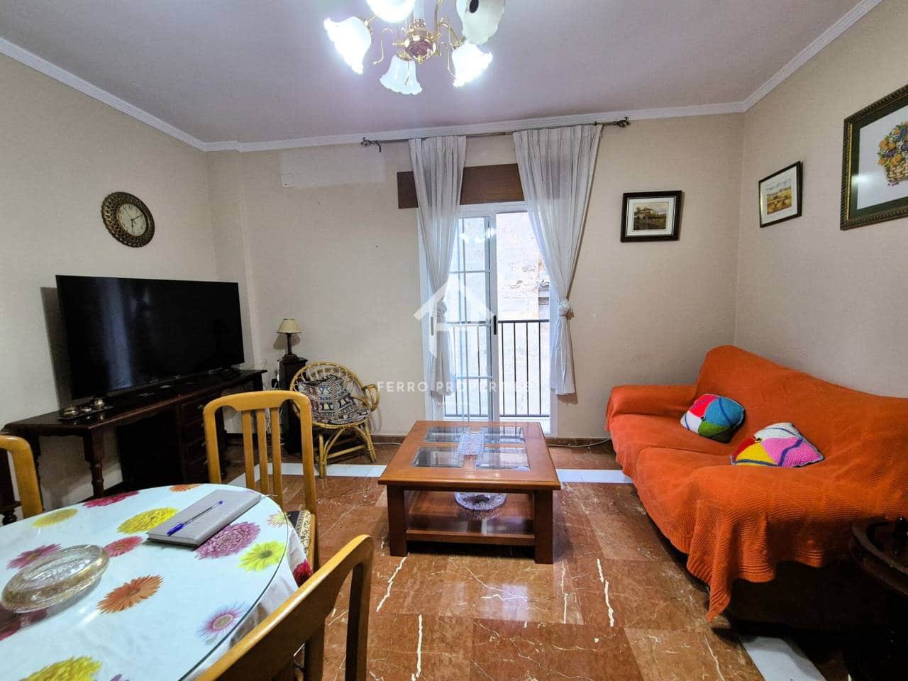 4 slaapkamer Flat te koop in Algarinejo - € 58.900 (Ref: 9152656)