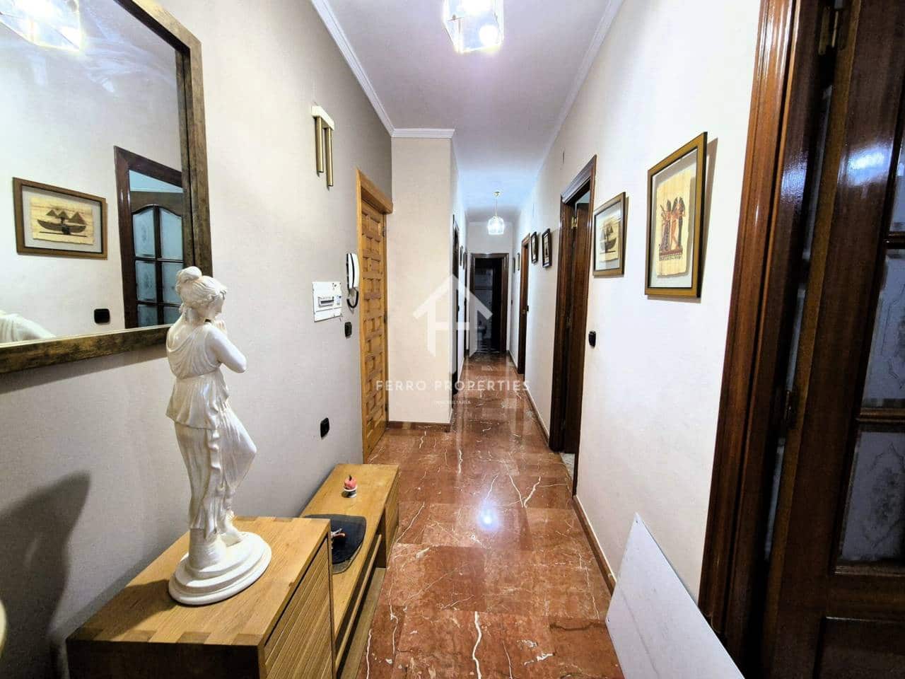 4 slaapkamer Flat te koop in Algarinejo - € 58.900 (Ref: 9152656)