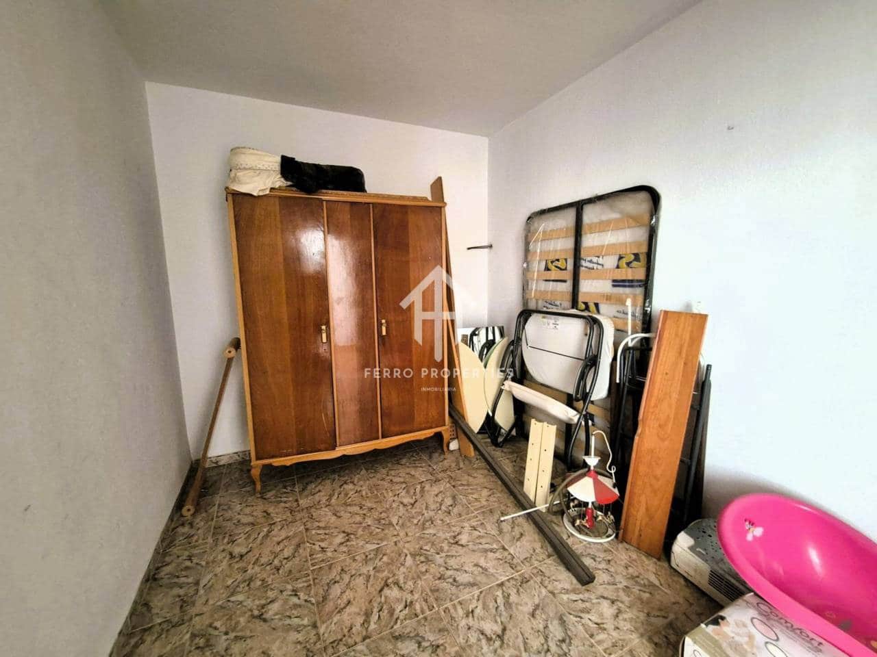 9 soverom Hus til salgs i Loja - € 149 900 (Ref: 9152660)