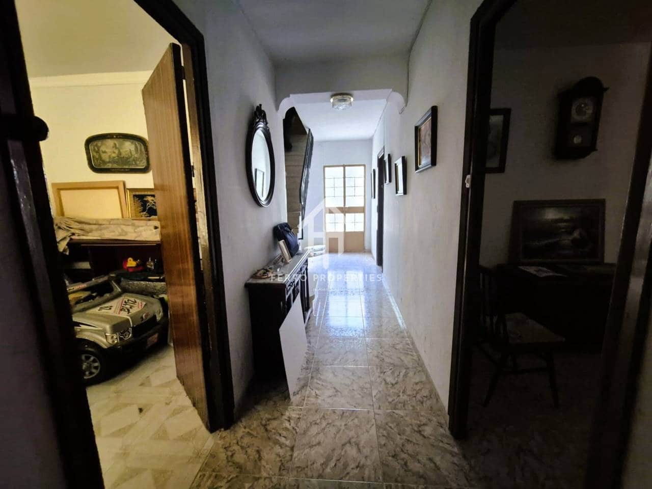 9 soverom Hus til salgs i Loja - € 149 900 (Ref: 9152660)