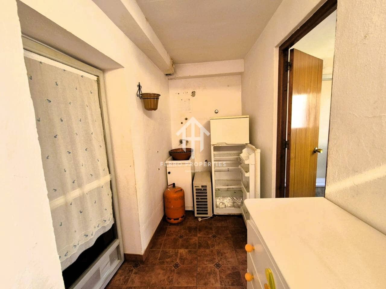 9 soverom Hus til salgs i Loja - € 149 900 (Ref: 9152660)