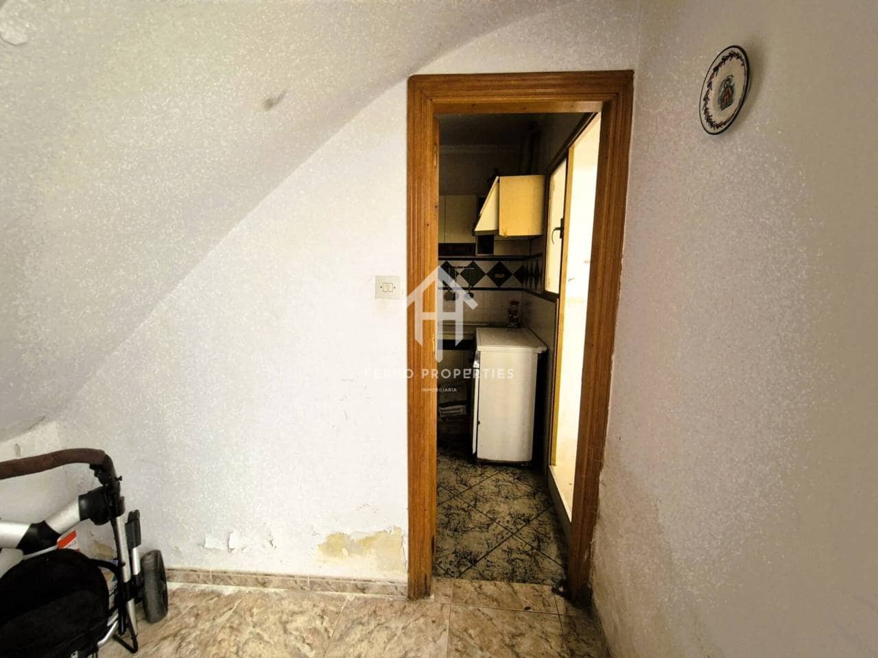 9 soverom Hus til salgs i Loja - € 149 900 (Ref: 9152660)