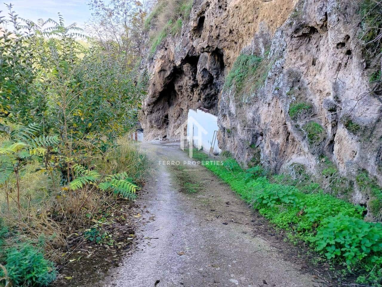 Finka/Dom wiejski na sprzedaż w Loja - 80 000 € (Ref: 9152672)