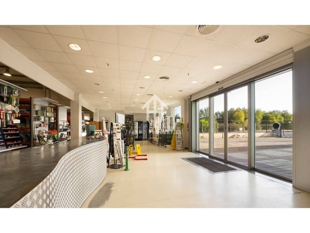 Erhverv til salg i Armilla - € 2.220.000 (Ref: 9152673)