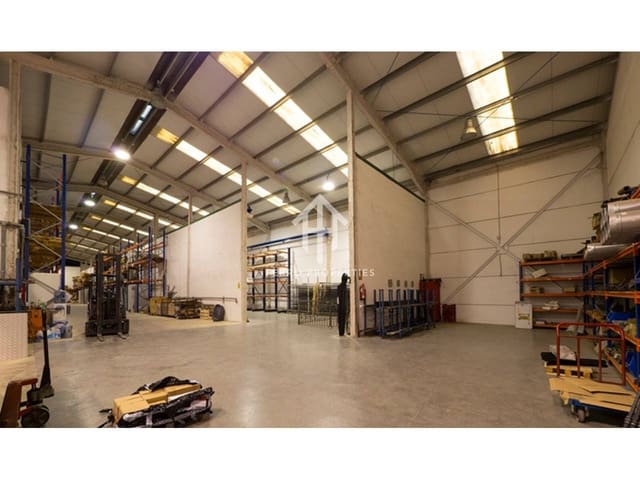 Erhverv til salg i Armilla - € 2.220.000 (Ref: 9152673)