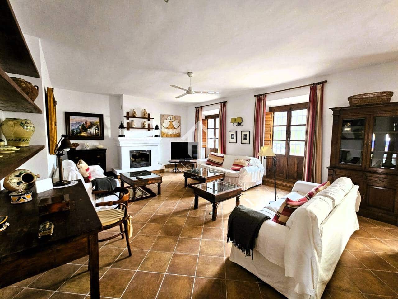 7 soveværelse Finca/Landehus til salg i Salinas med swimmingpool garage - € 895.000 (Ref: 9152674)