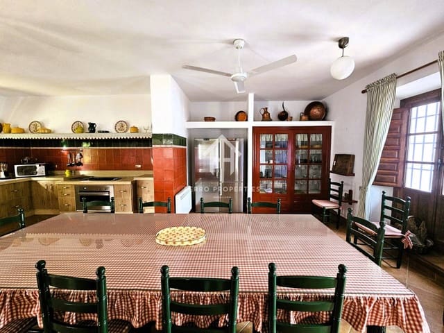 7 sypialnia Finka/Dom wiejski na sprzedaż w Salinas, Miasto Málaga z basenem garażem - 895 000 € (Ref: 9152674)