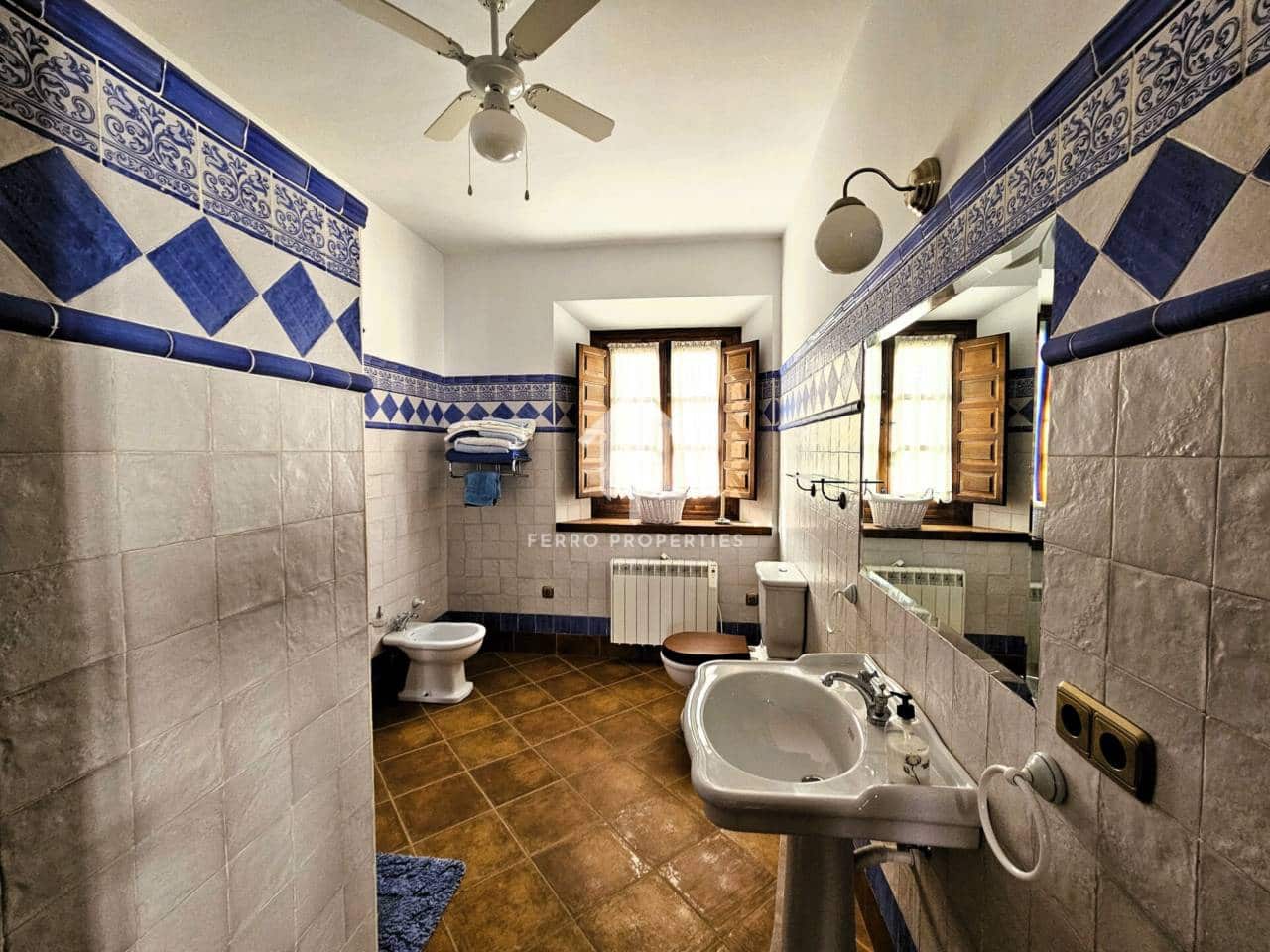 7 soveværelse Finca/Landehus til salg i Salinas med swimmingpool garage - € 895.000 (Ref: 9152674)