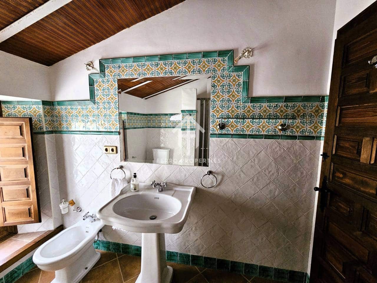 7 soveværelse Finca/Landehus til salg i Salinas med swimmingpool garage - € 895.000 (Ref: 9152674)