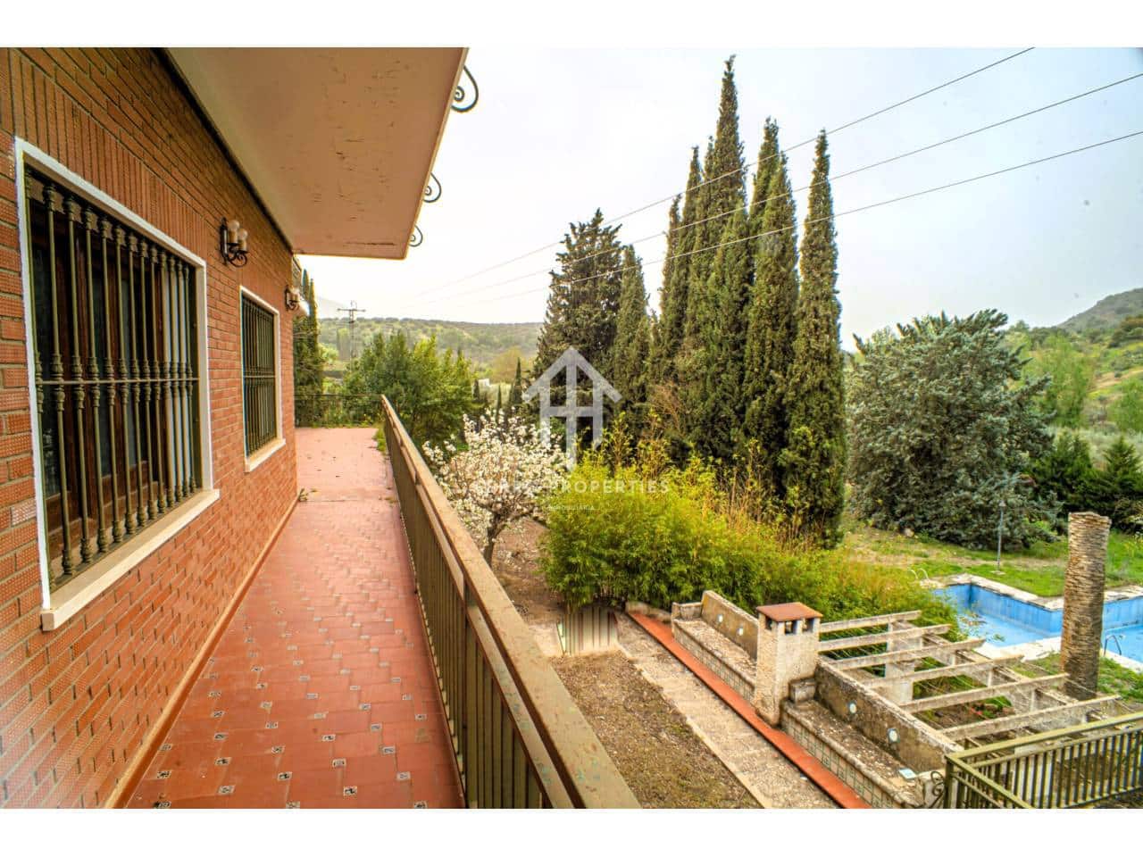 5 sypialnia Finka/Dom wiejski na sprzedaż w Loja z basenem garażem - 1 300 000 € (Ref: 9152675)