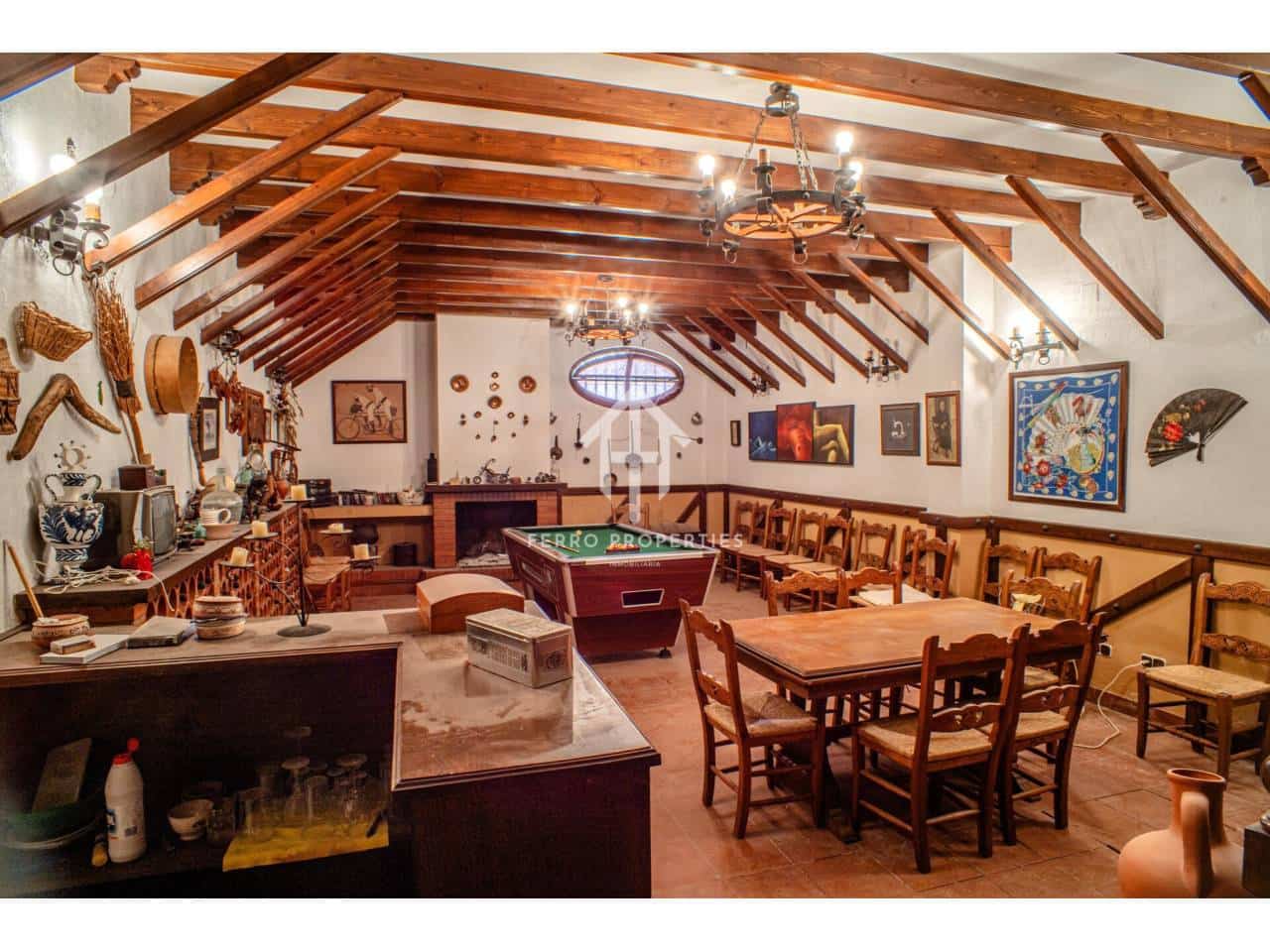 5 sypialnia Finka/Dom wiejski na sprzedaż w Loja z basenem garażem - 1 300 000 € (Ref: 9152675)