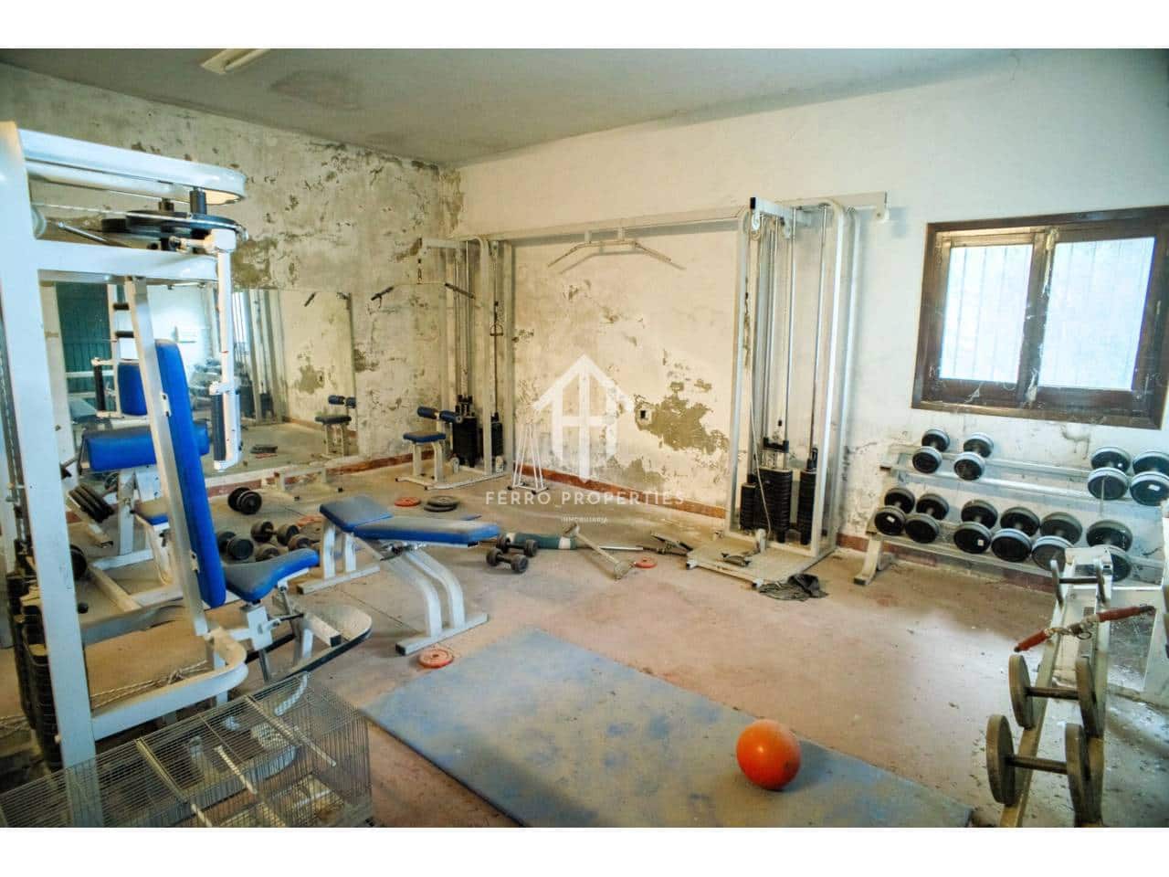 5 sypialnia Finka/Dom wiejski na sprzedaż w Loja z basenem garażem - 1 300 000 € (Ref: 9152675)