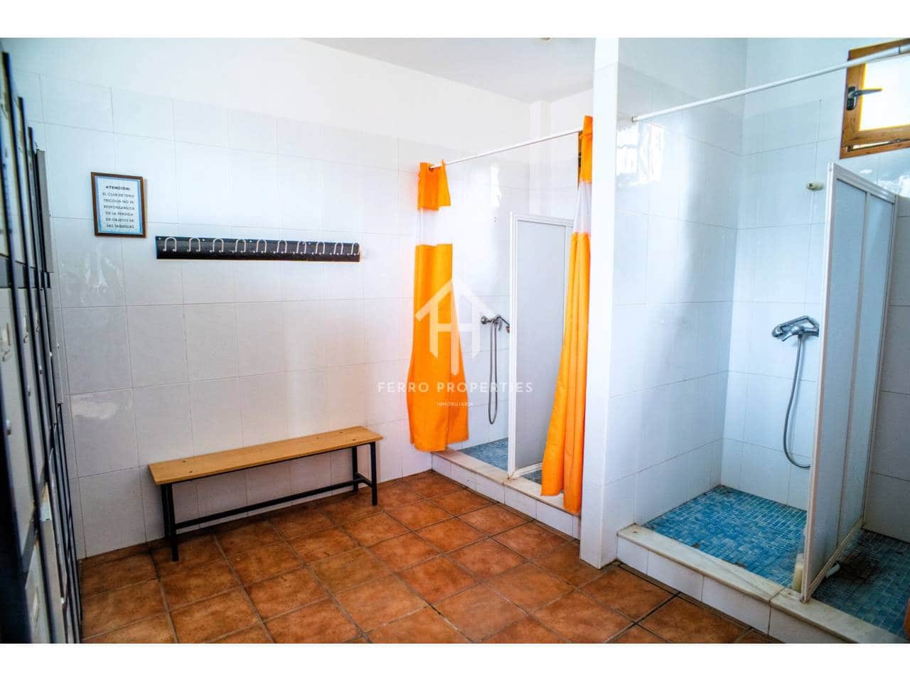 5 sypialnia Finka/Dom wiejski na sprzedaż w Loja z basenem garażem - 1 300 000 € (Ref: 9152675)