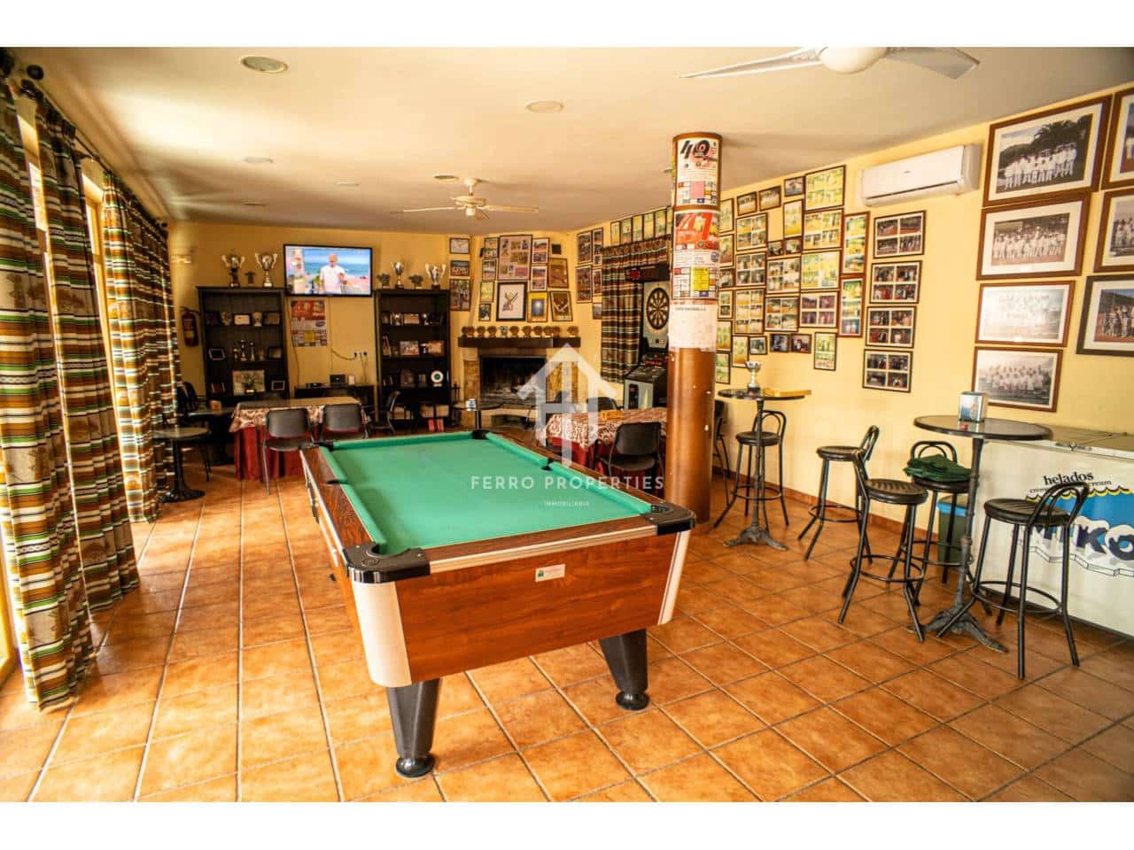 5 sypialnia Finka/Dom wiejski na sprzedaż w Loja z basenem garażem - 1 300 000 € (Ref: 9152675)