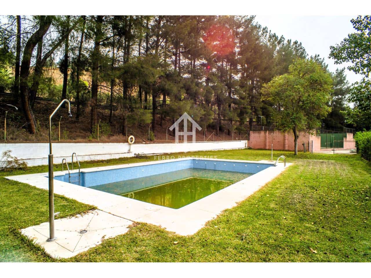 5 sypialnia Finka/Dom wiejski na sprzedaż w Loja z basenem garażem - 1 300 000 € (Ref: 9152675)