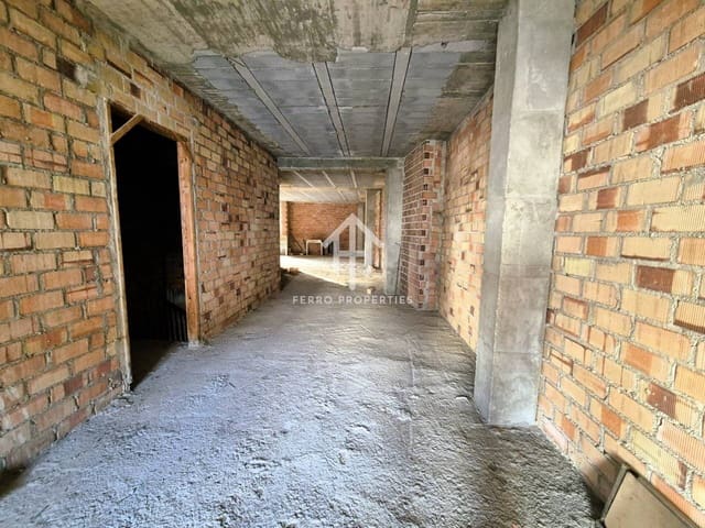 5 soveværelse Lejlighed til salg i Loja - € 80.000 (Ref: 9152676)